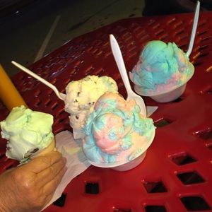 Meet your Posher, Nora